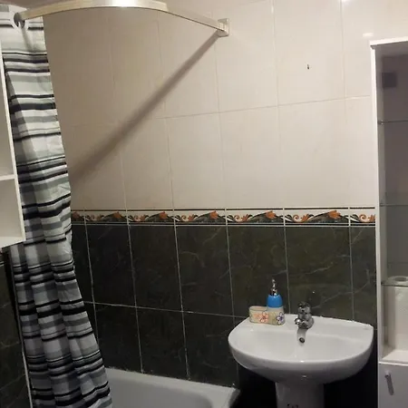 Monte Naranco-los Vega Parking E Internet Gratis Oviedo